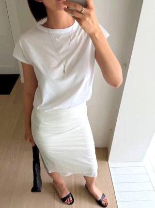 白色