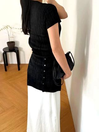 白色