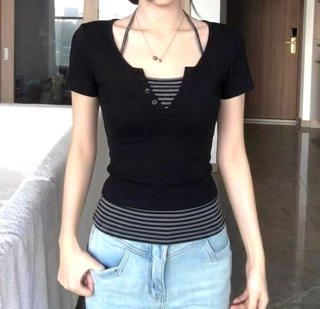 黑色