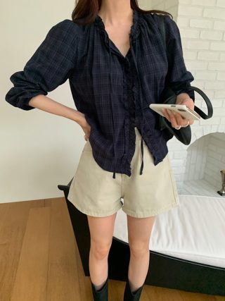 藏青色