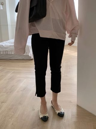 灰色