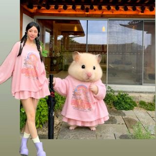 黑色