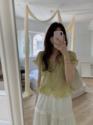 白色