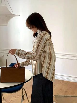 白色