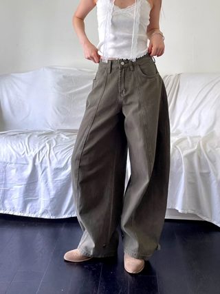 军绿色