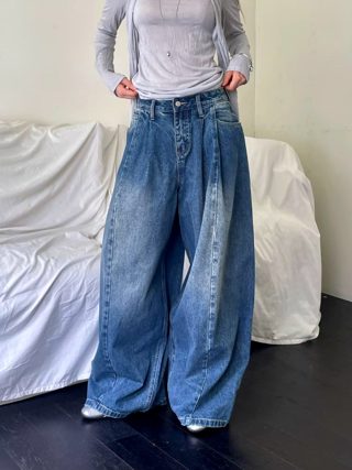 蓝色