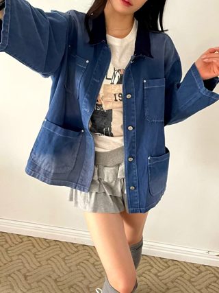 蓝色