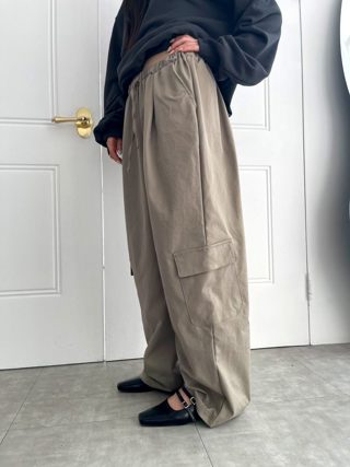 卡其色