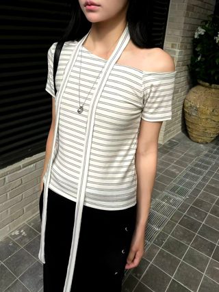 白色