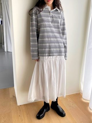 灰色