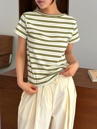 白色