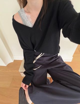 黑色