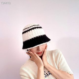 蓝色