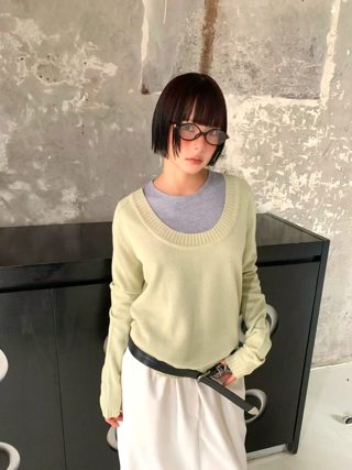 浅绿色