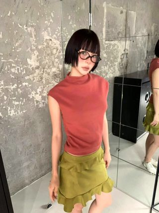 红色