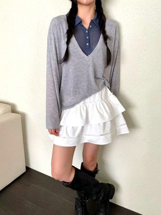 灰色