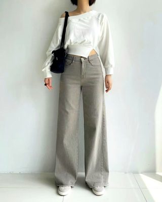 灰色