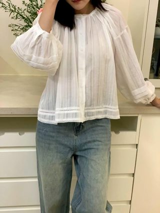 白色
