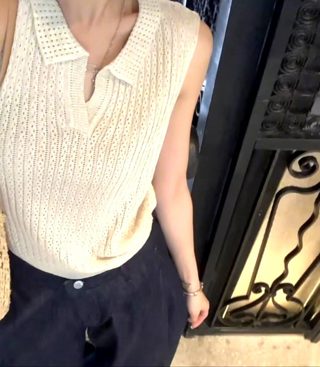 蓝色