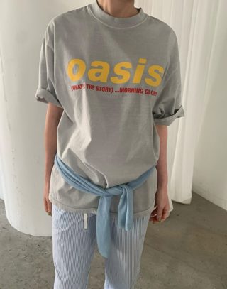 灰色