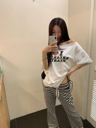 白色