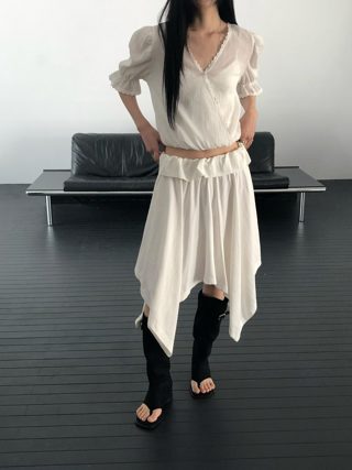 白色