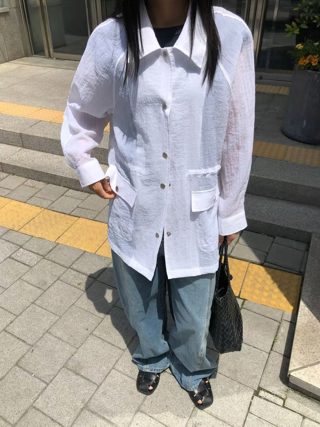 白色