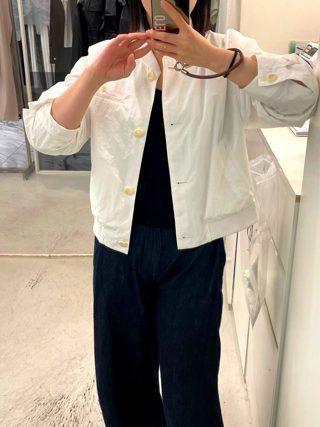白色