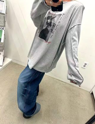 灰色