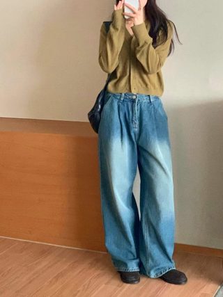 蓝色