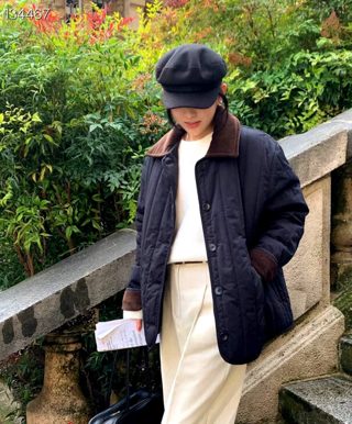 黑色