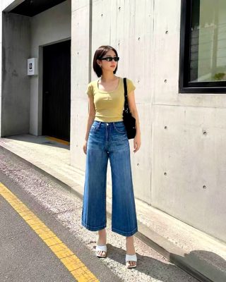 蓝色