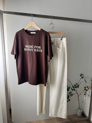 白色