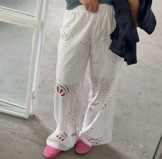 白色