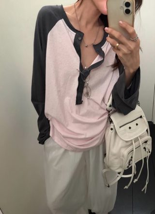 灰色