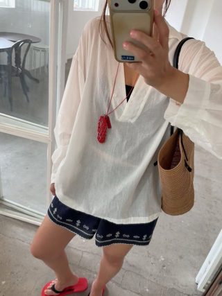 白色