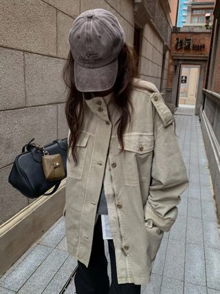 藏青色