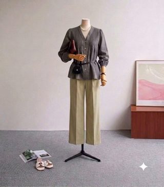 灰色