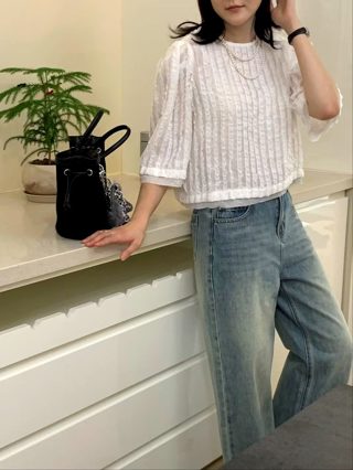 白色