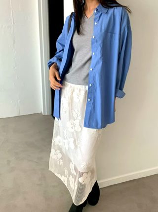 蓝色