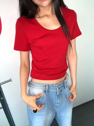 红色