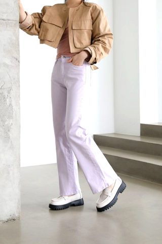 白色