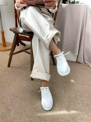 白色