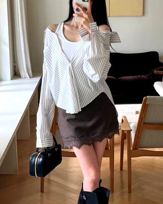 白色