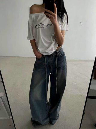 蓝色
