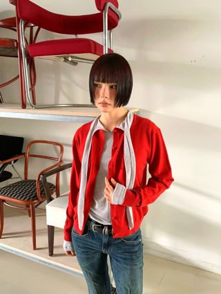 红色