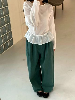 白色