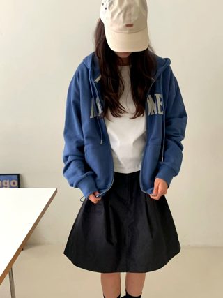 蓝色