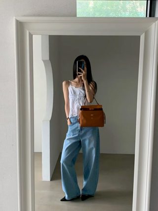 白色