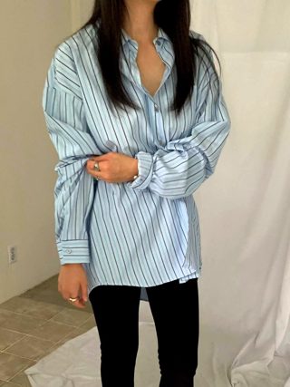 蓝色